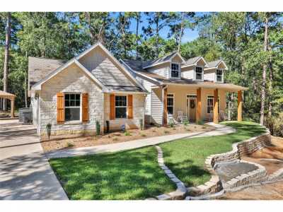 Home For Sale in Coldspring, Texas