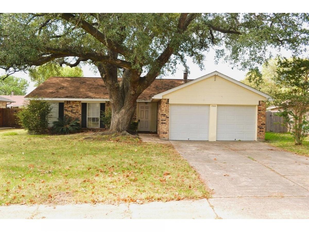 Picture of Home For Sale in Baytown, Texas, United States