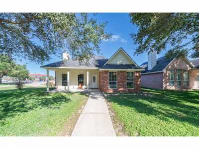 Home For Sale in Brookshire, Texas