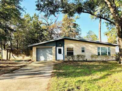 Home For Sale in Conroe, Texas