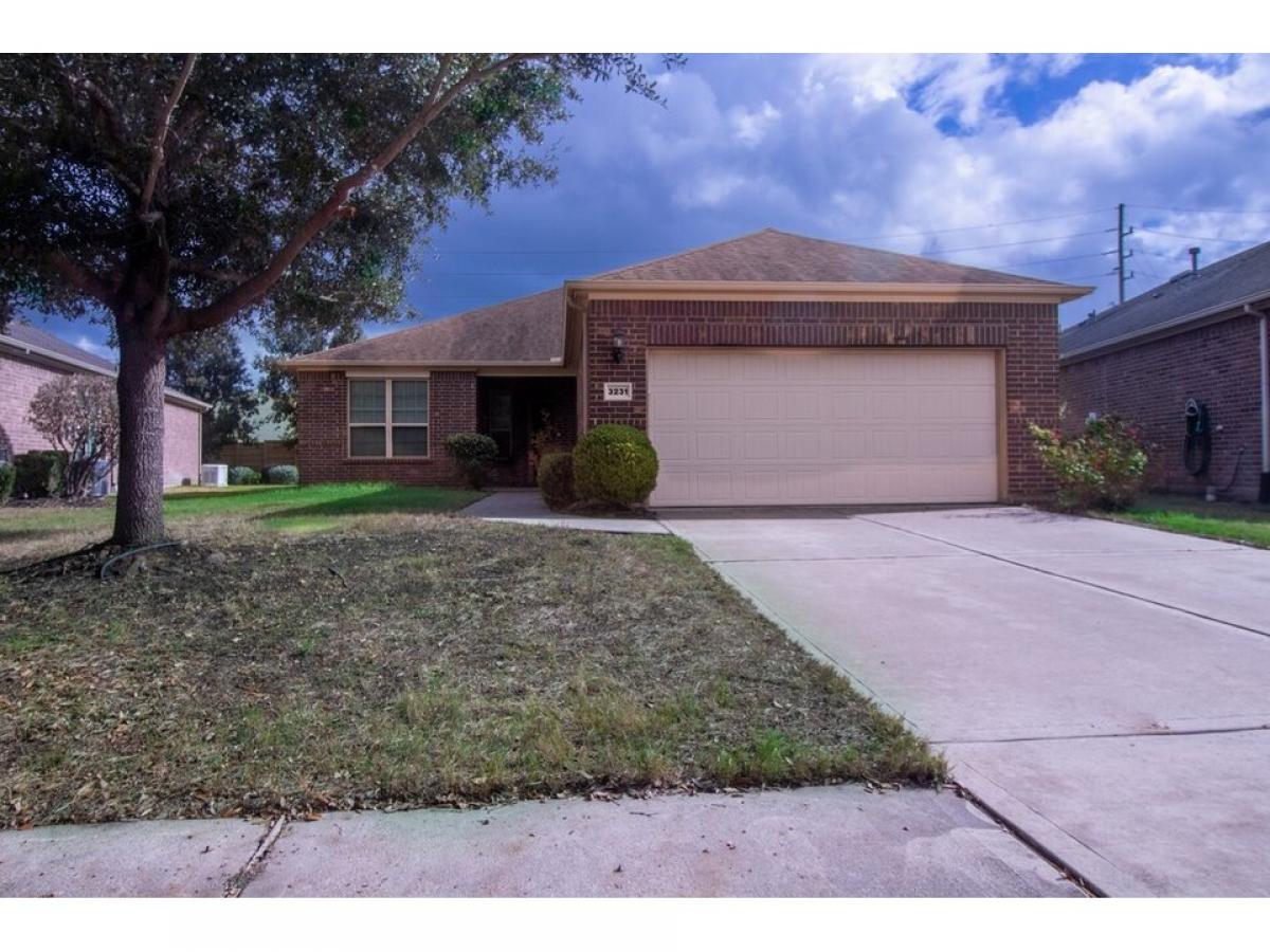 Picture of Home For Sale in Richmond, Texas, United States