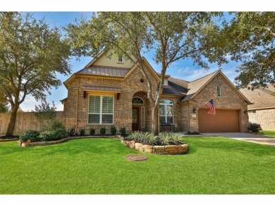 Home For Sale in Tomball, Texas