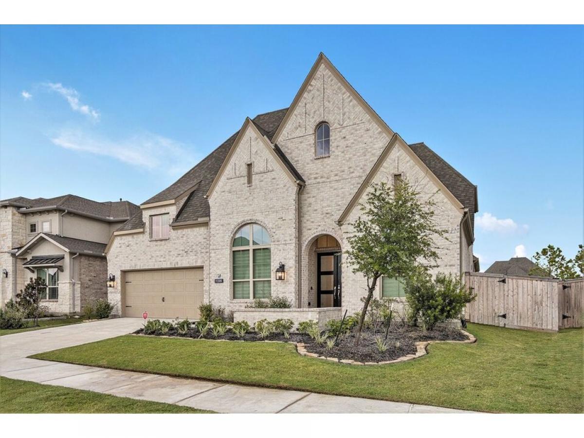 Picture of Home For Sale in Cypress, Texas, United States