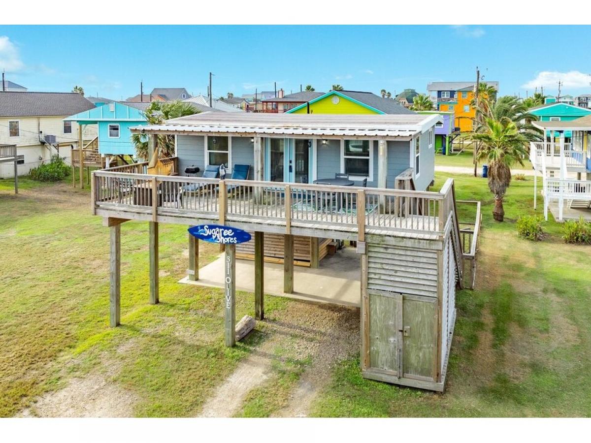 Picture of Home For Sale in Surfside Beach, Texas, United States