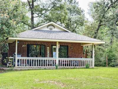 Home For Sale in Willis, Texas