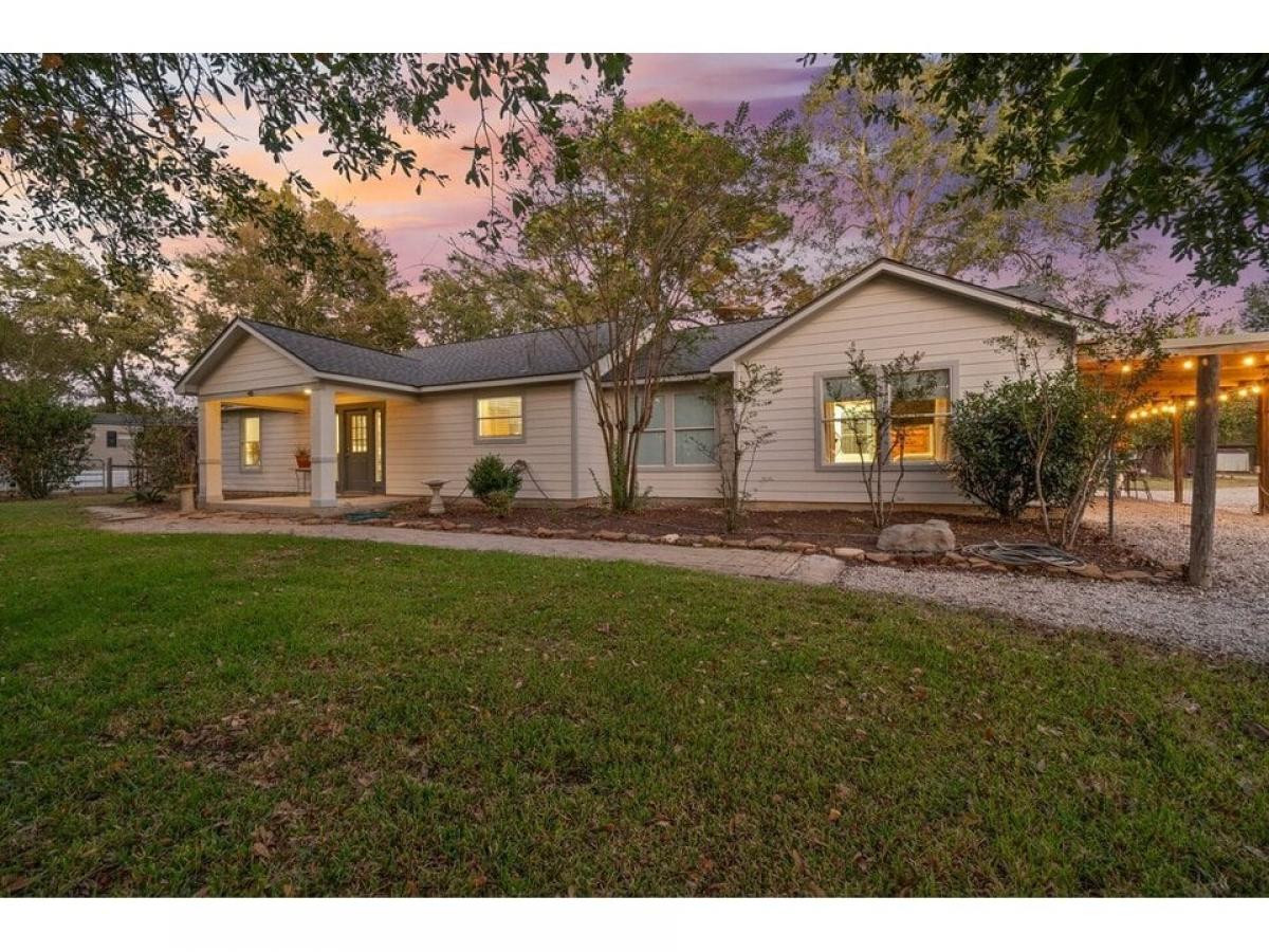 Picture of Home For Sale in Waller, Texas, United States