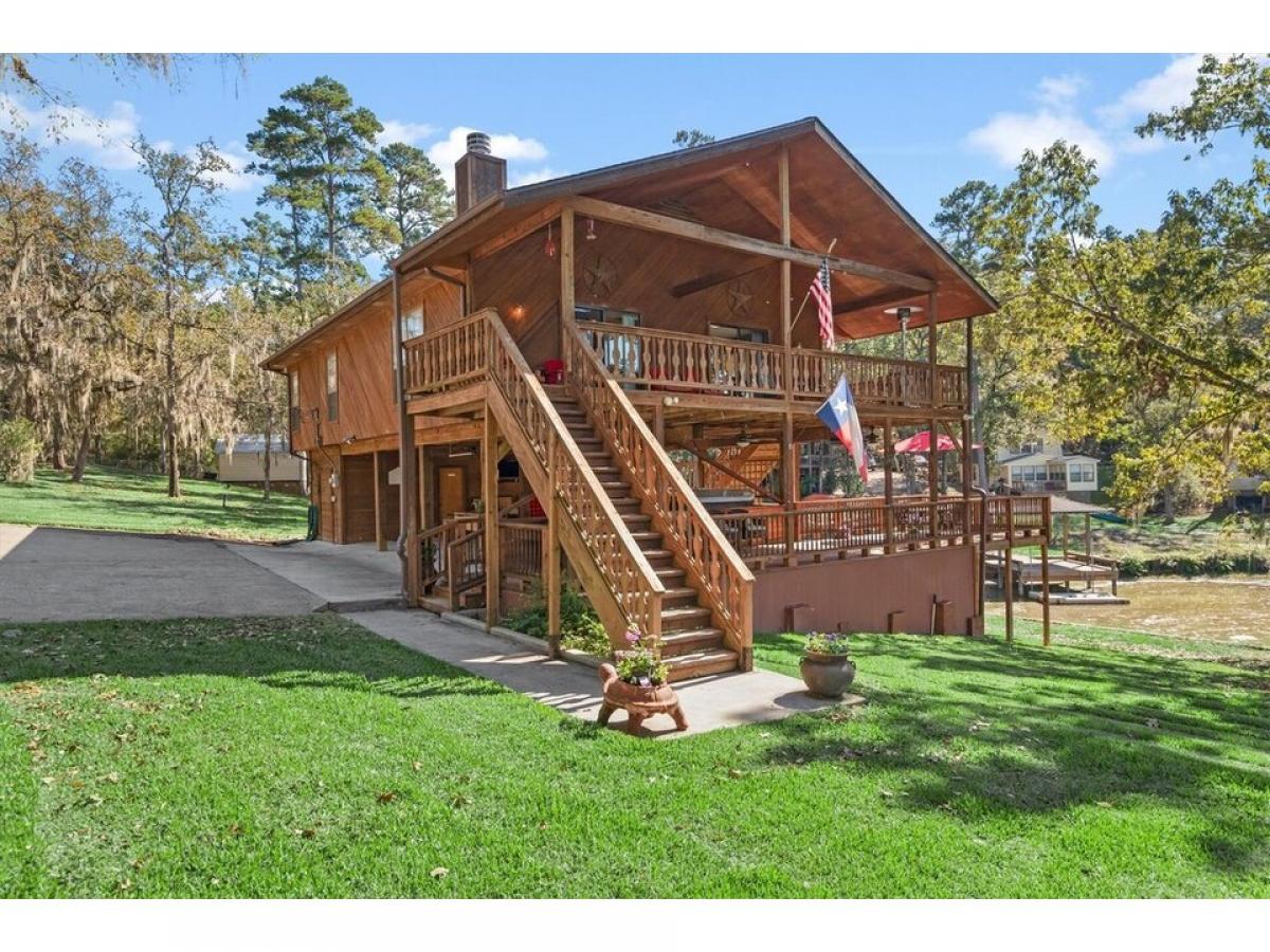 Picture of Home For Sale in Huntsville, Texas, United States