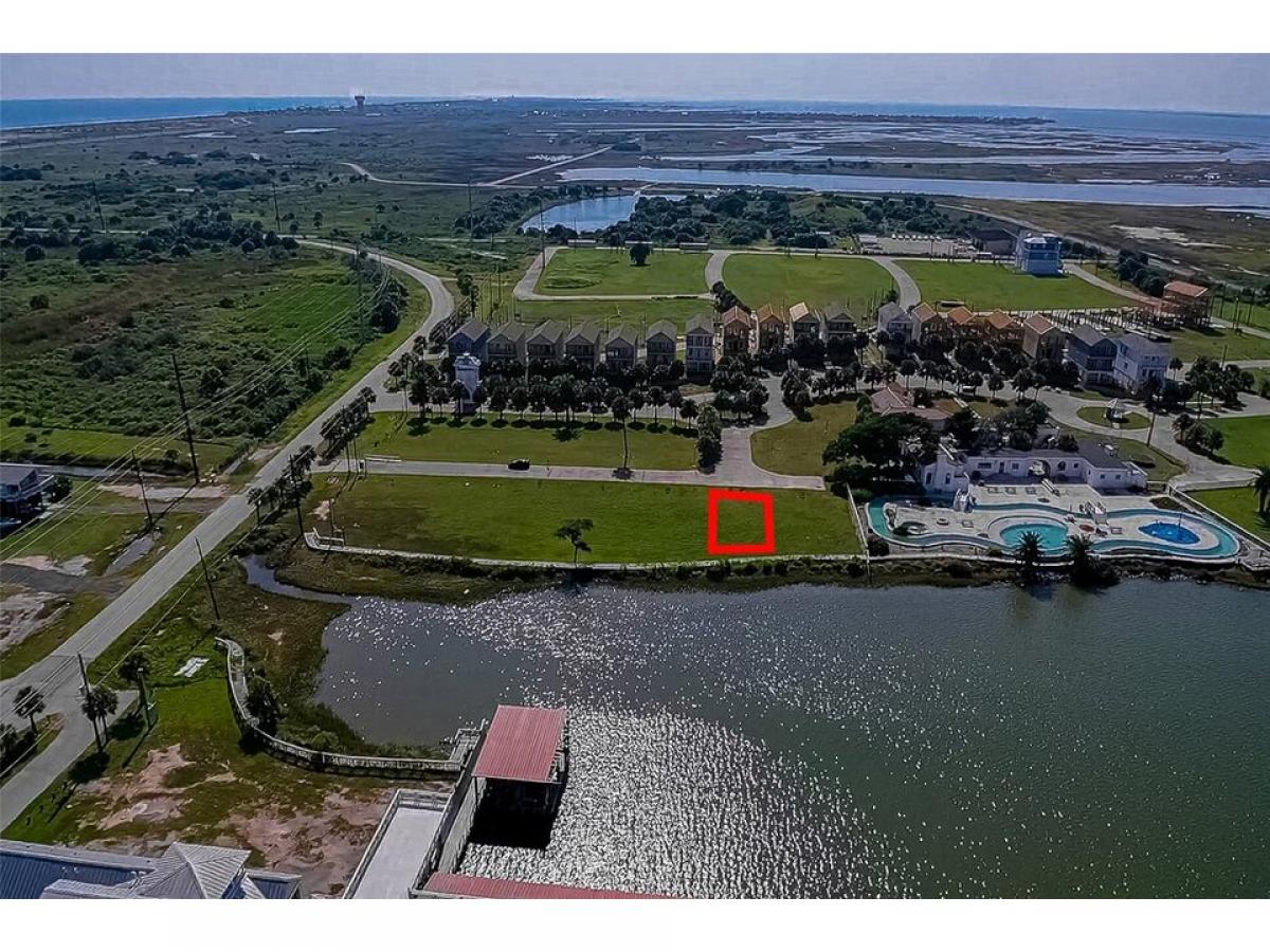 Picture of Residential Land For Sale in Galveston, Texas, United States