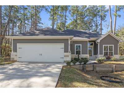 Home For Sale in Coldspring, Texas