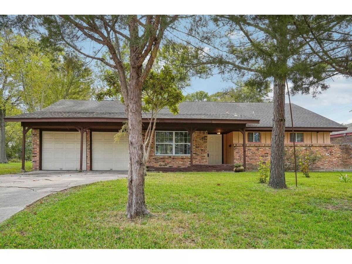 Picture of Home For Sale in Houston, Texas, United States