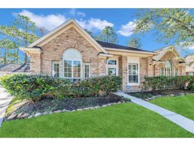 Home For Sale in Cypress, Texas