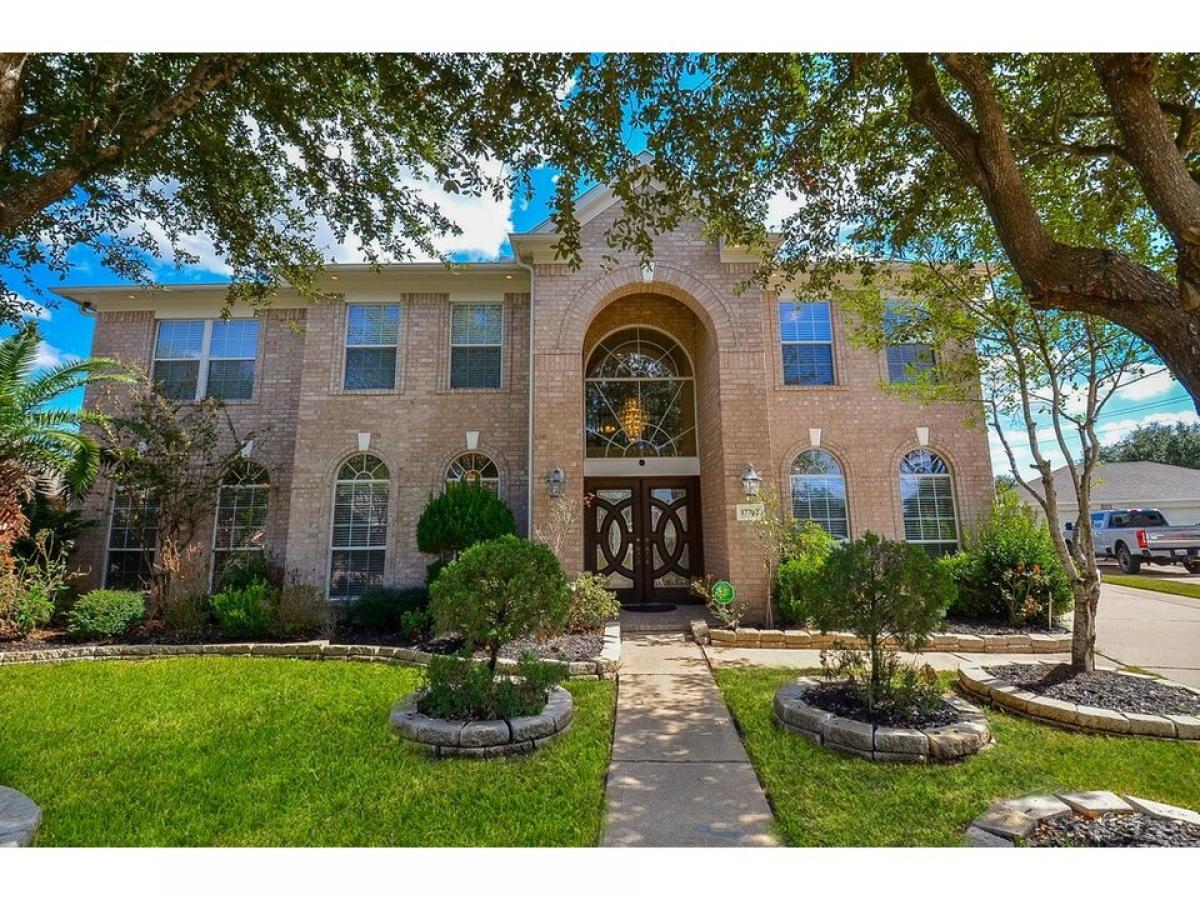 Picture of Home For Sale in Cypress, Texas, United States