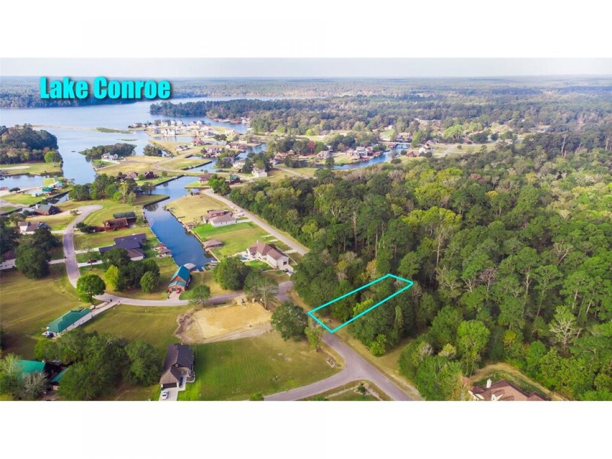 Picture of Residential Land For Sale in Huntsville, Texas, United States