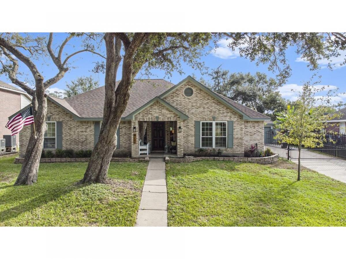 Picture of Home For Sale in Seabrook, Texas, United States