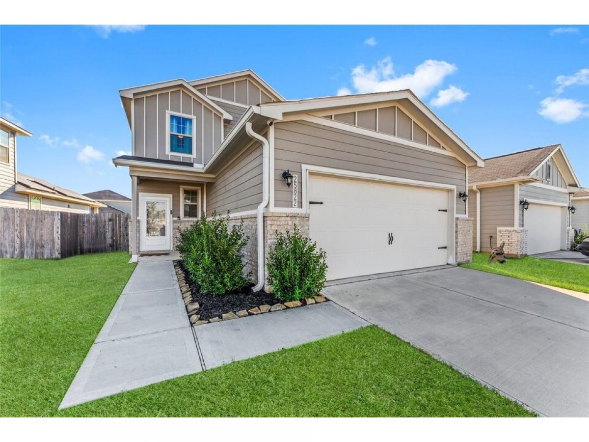 Picture of Home For Sale in Tomball, Texas, United States