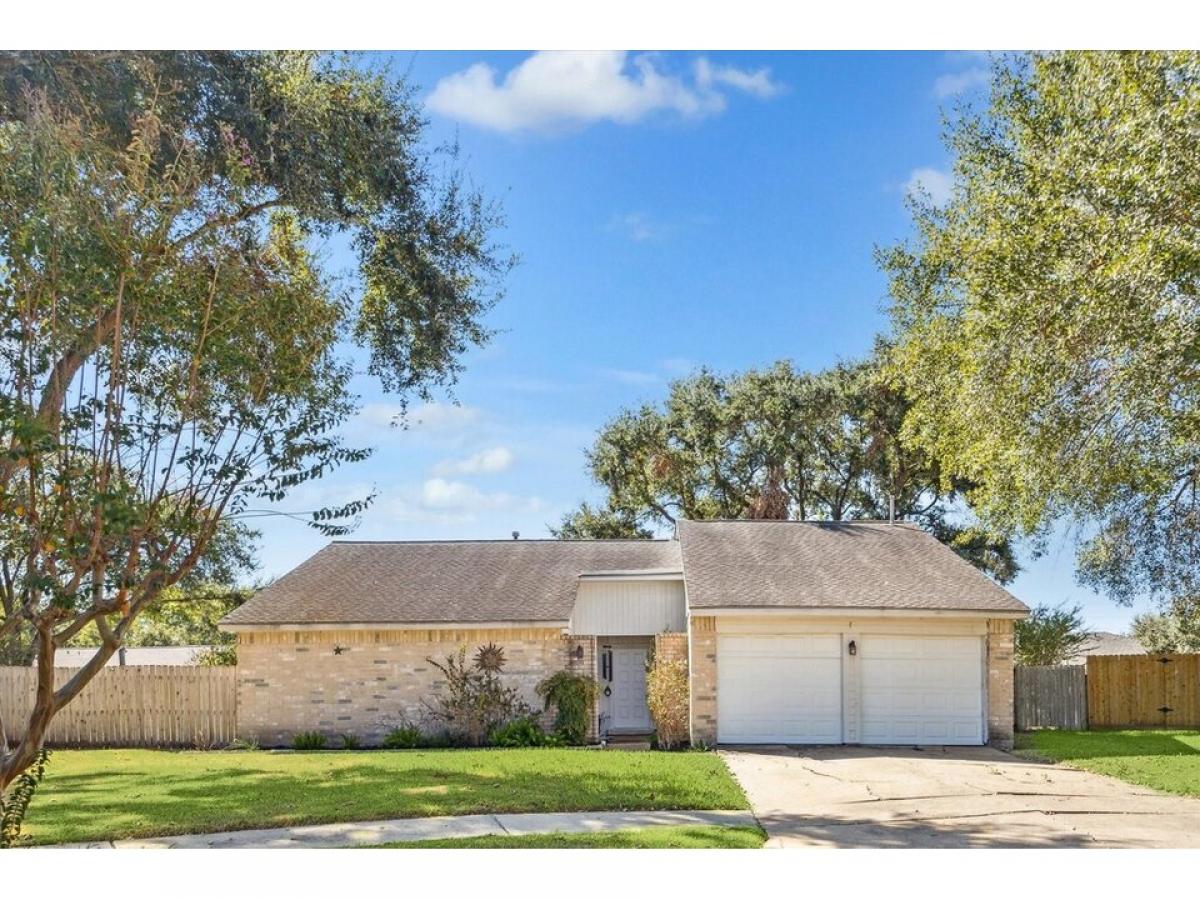 Picture of Home For Sale in Sugar Land, Texas, United States