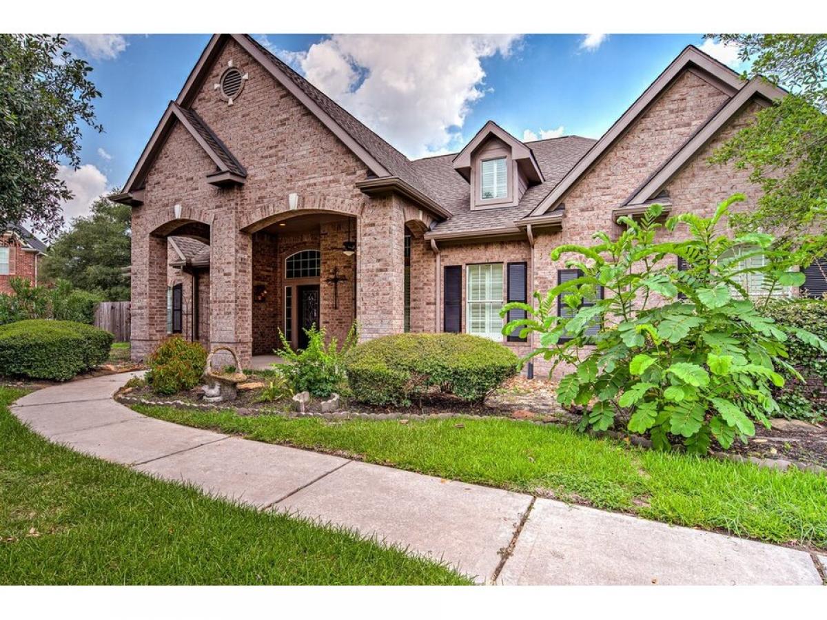 Picture of Home For Sale in Cypress, Texas, United States