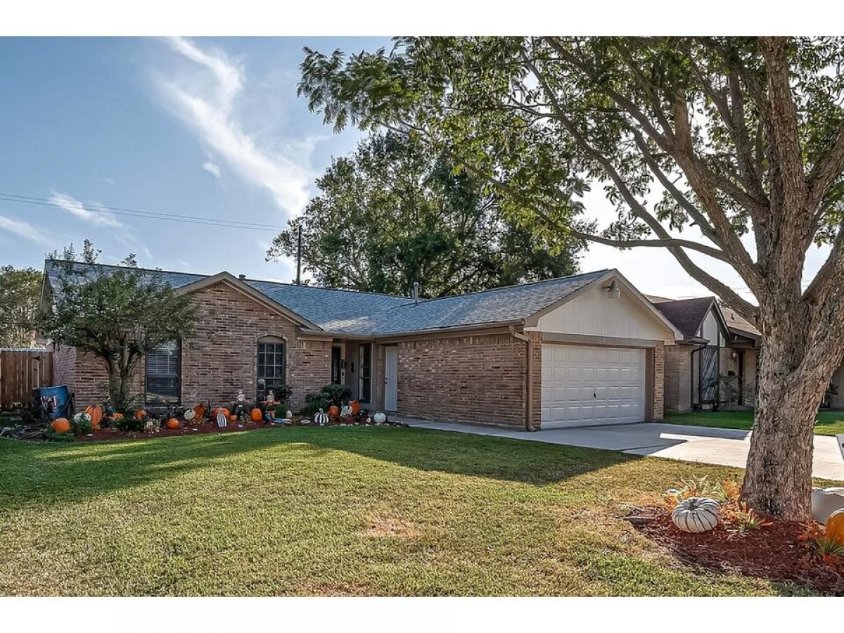 Picture of Home For Sale in Pasadena, Texas, United States