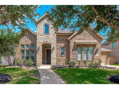 Home For Sale in Friendswood, Texas