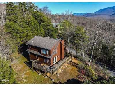 Home For Sale in Gatlinburg, Tennessee