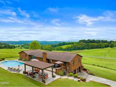 Home For Sale in Jefferson City, Tennessee