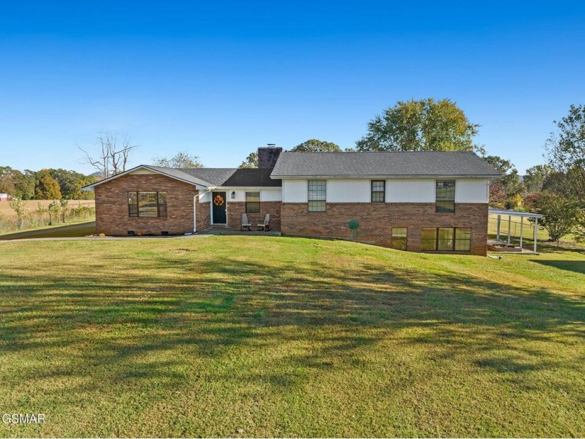 Picture of Home For Sale in Bean Station, Tennessee, United States