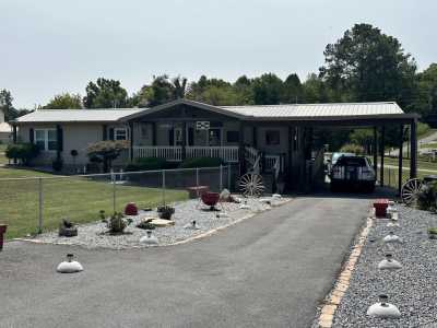 Home For Sale in Dandridge, Tennessee