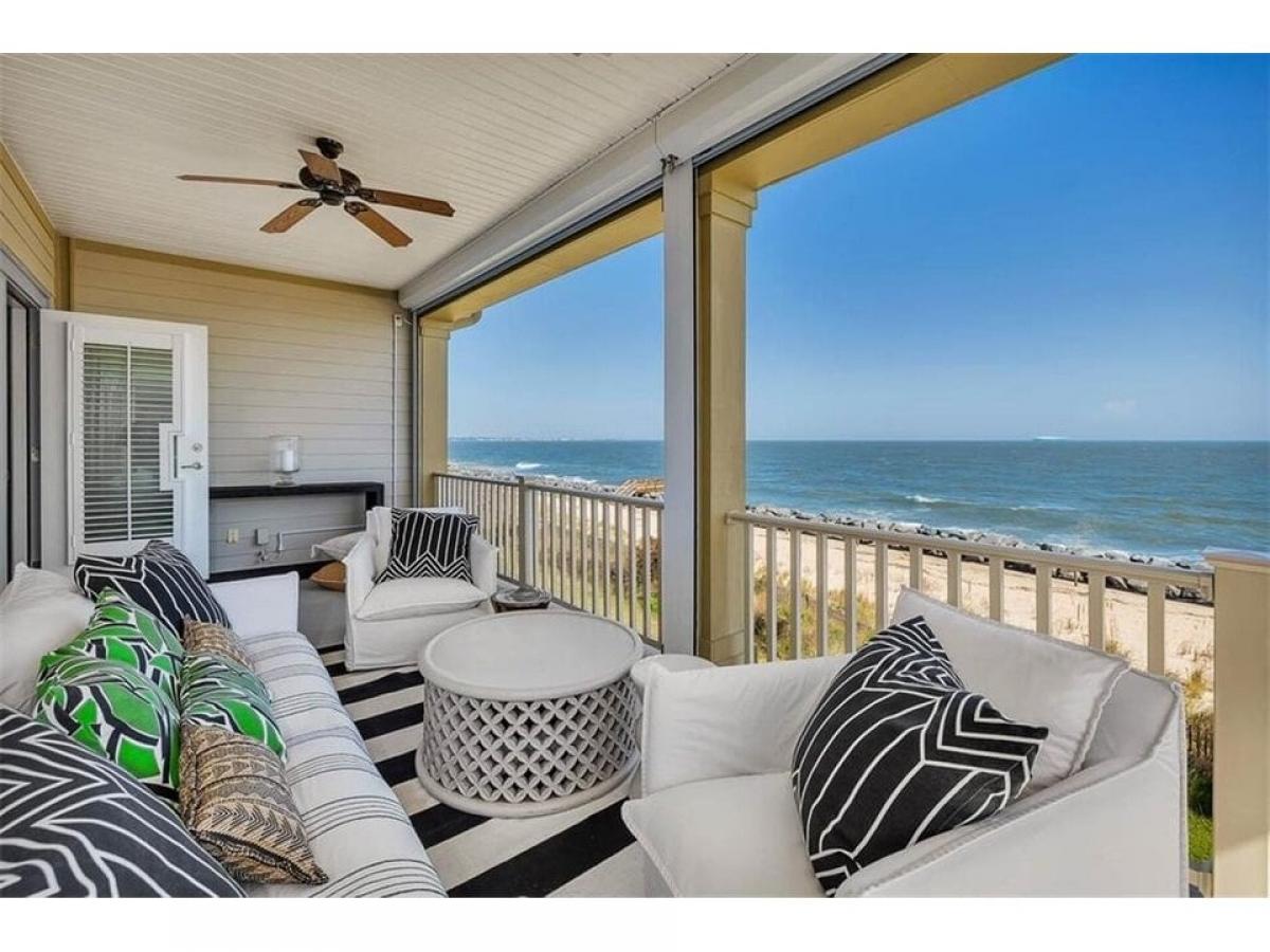 Picture of Home For Sale in Jekyll Island, Georgia, United States