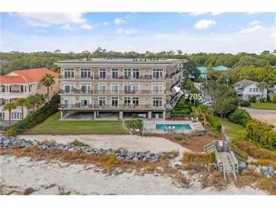 Home For Sale in Saint Simons Island, Georgia