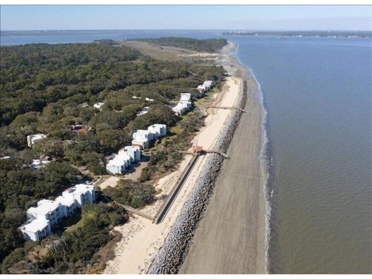 Picture of Home For Sale in Jekyll Island, Georgia, United States