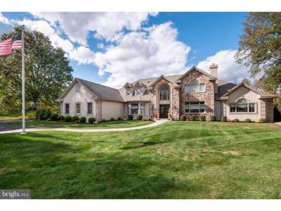 Home For Sale in Bethlehem, Pennsylvania