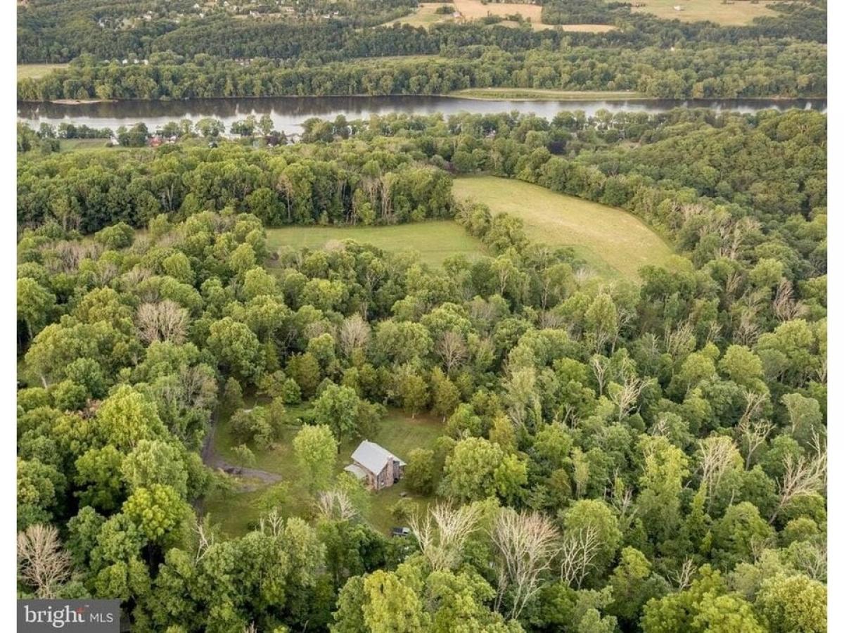 Picture of Residential Land For Sale in Upper Black Eddy, Pennsylvania, United States