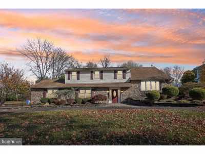 Home For Sale in Yardley, Pennsylvania