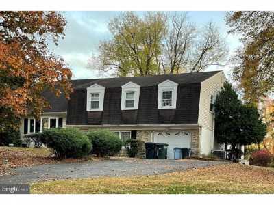 Home For Sale in Holland, Pennsylvania