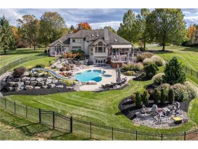 Home For Sale in Lower Saucon Twp, Pennsylvania