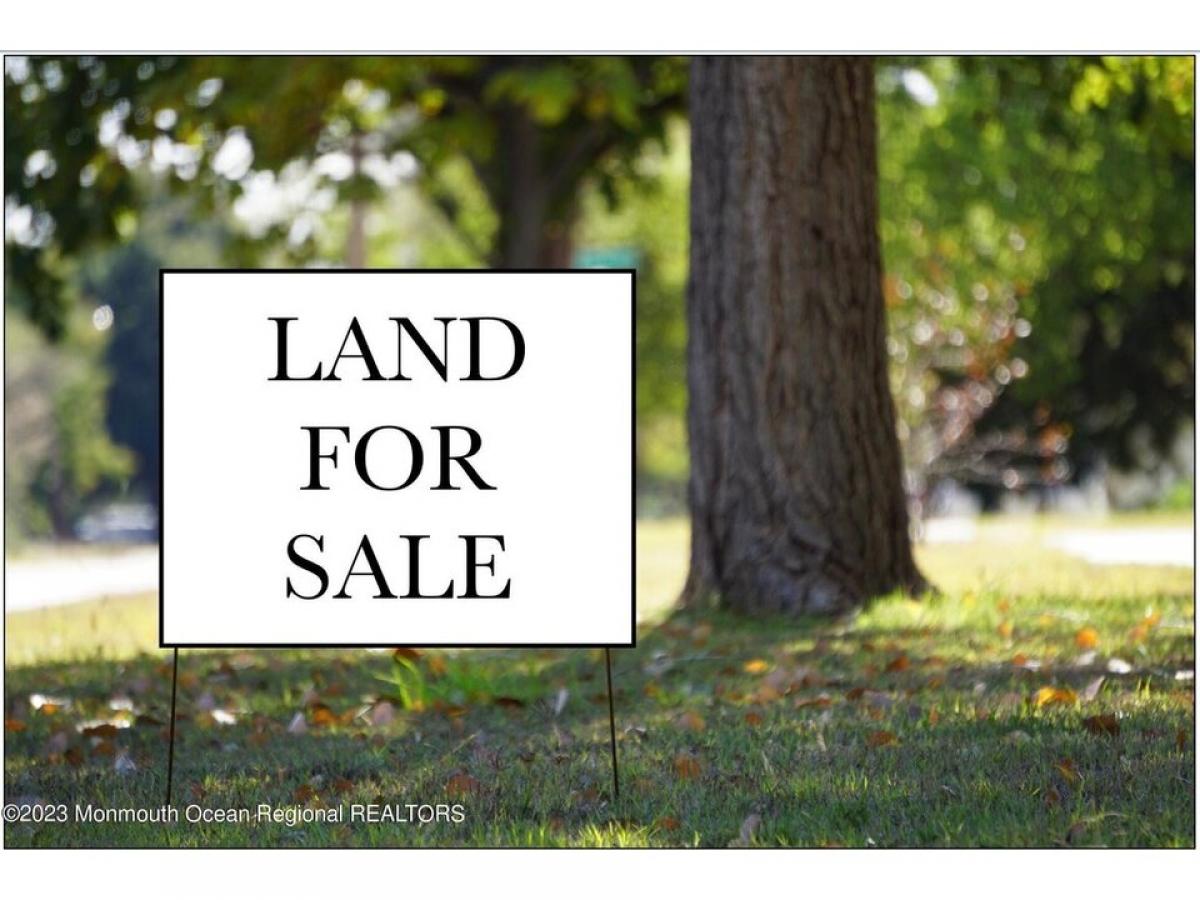 Picture of Residential Land For Sale in Bayville, New Jersey, United States