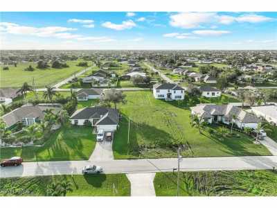 Residential Land For Sale in Cape Coral, Florida