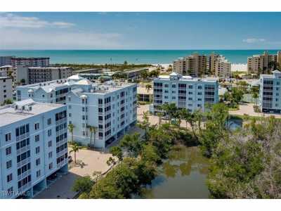 Home For Sale in Fort Myers Beach, Florida