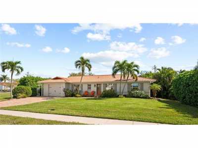 Home For Sale in Marco Island, Florida