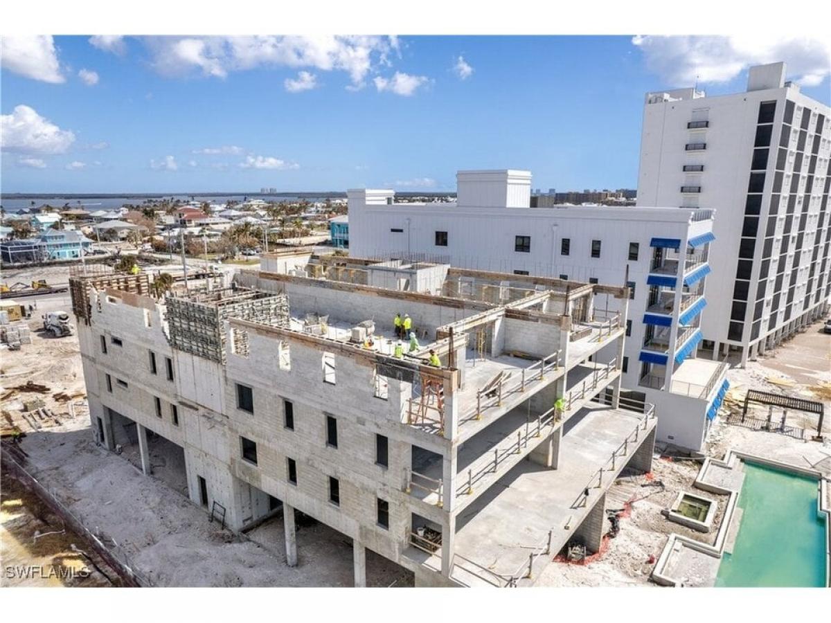 Picture of Home For Sale in Fort Myers Beach, Florida, United States