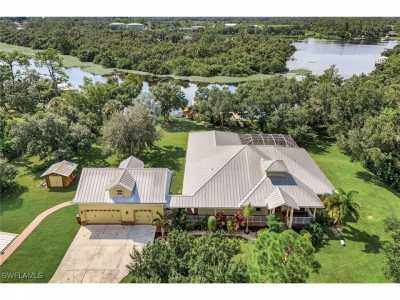 Home For Sale in Alva, Florida