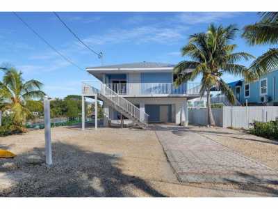 Home For Sale in Ramrod Key, Florida