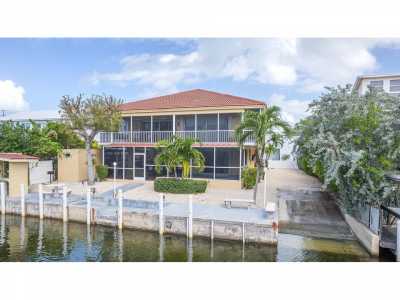 Home For Sale in Lower Matecumbe, Florida