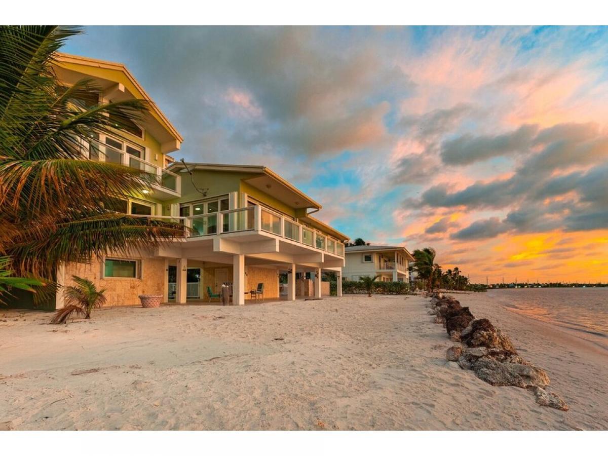 Picture of Home For Sale in Lower Matecumbe, Florida, United States