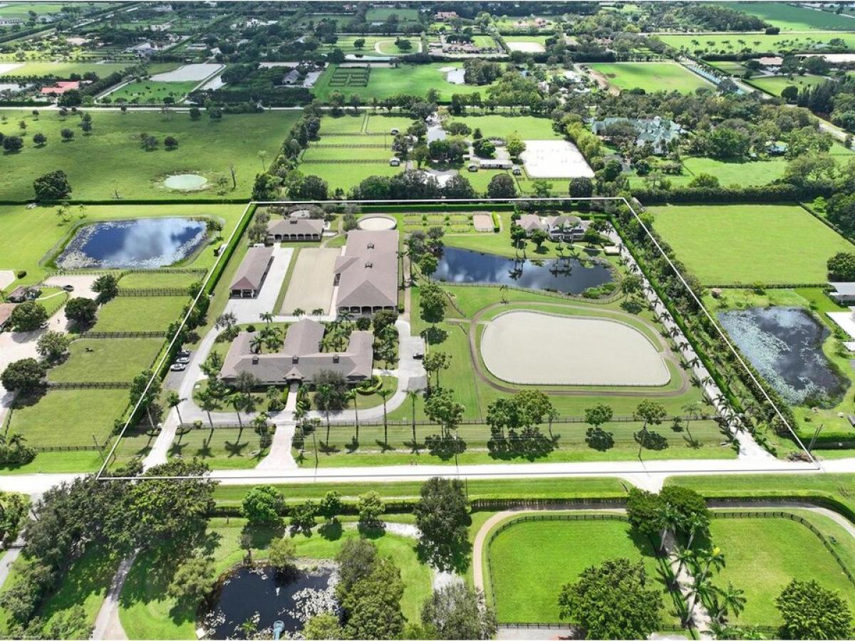 Picture of Home For Sale in Wellington, Florida, United States