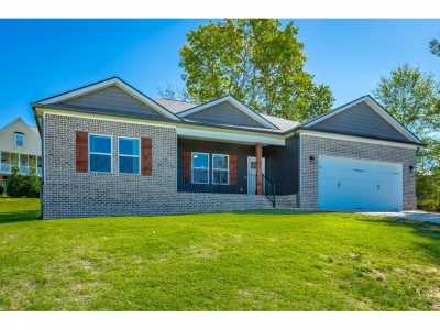 Home For Sale in Fort Oglethorpe, Georgia