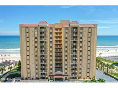 Home For Sale in Daytona Beach Shores, Florida