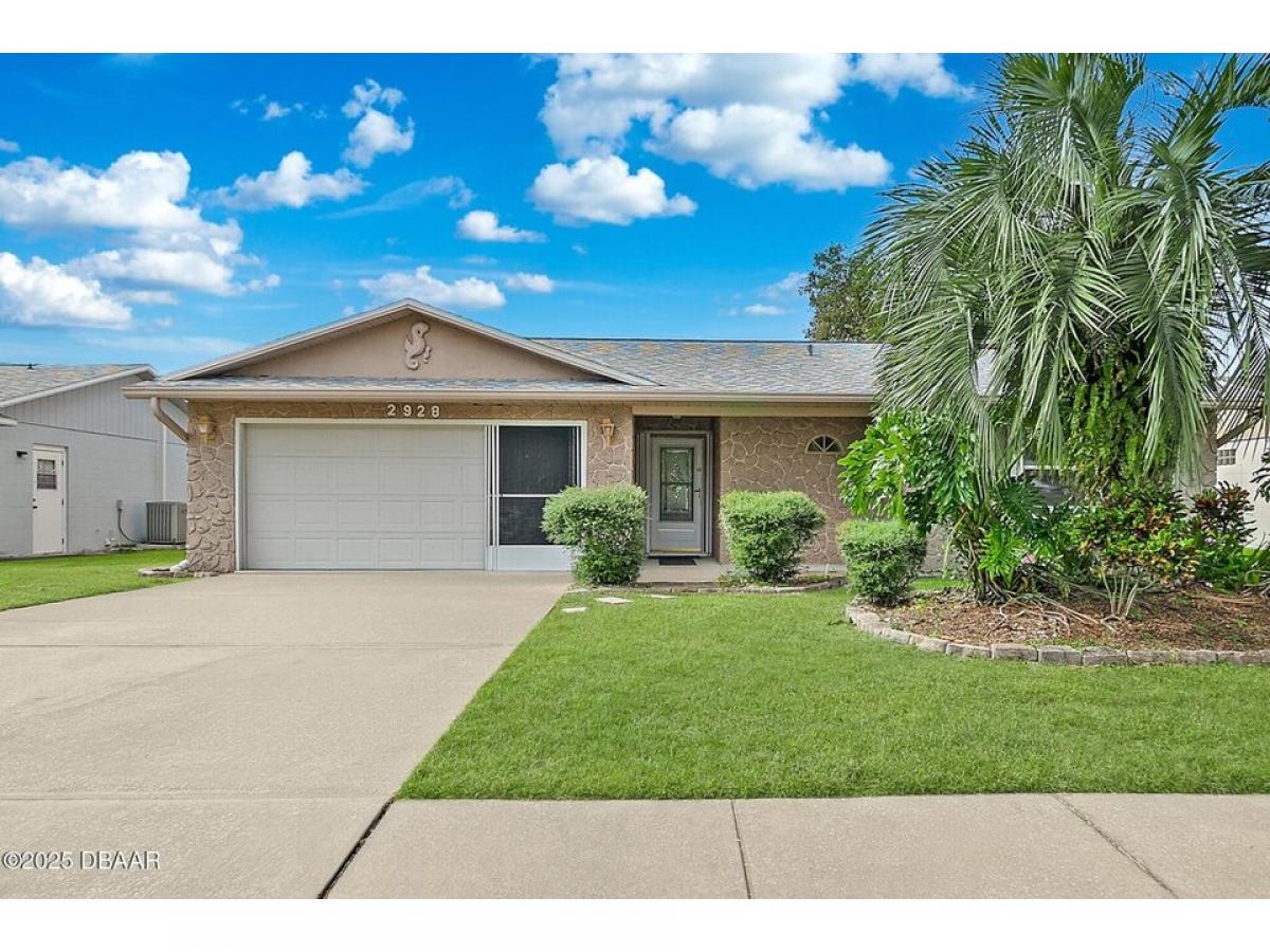 Picture of Home For Sale in South Daytona, Florida, United States