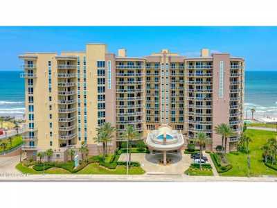 Home For Sale in Daytona Beach Shores, Florida