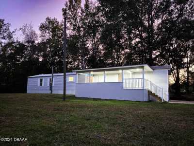 Home For Sale in Bunnell, Florida